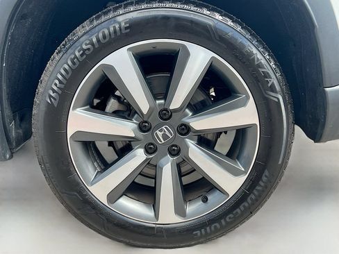 Used 2024 Honda Pilot Elite image 34