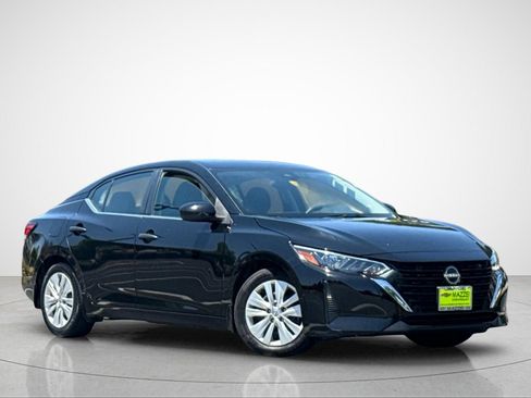 Used 2024 Nissan Sentra S FWD image 2