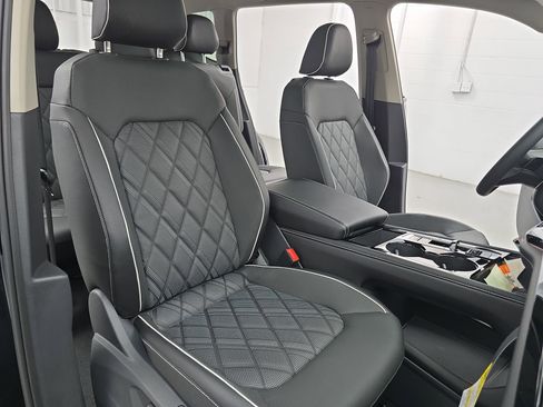 New 2026 Volkswagen Atlas SEL Premium R-Line AWD/4WD image 10