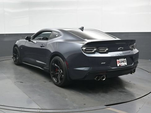 Used 2023 Chevrolet Camaro SS RWD image 10