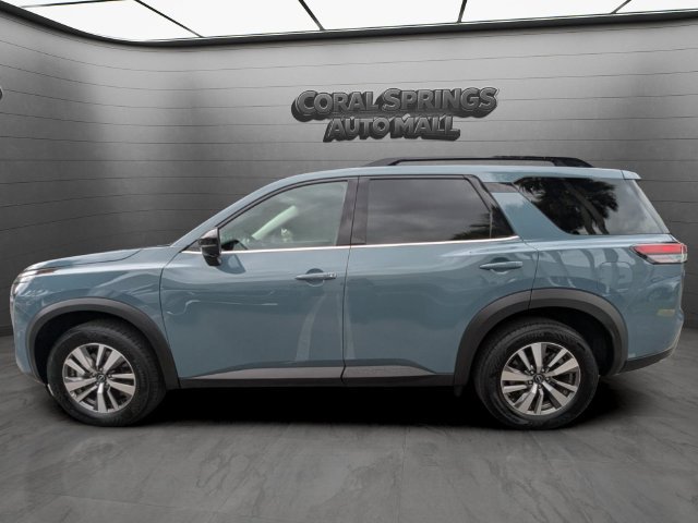 Certified 2026 Nissan Pathfinder SL FWD image 4