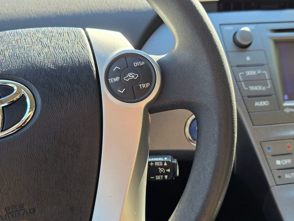 Used 2014 Toyota Prius Three FWD image 28