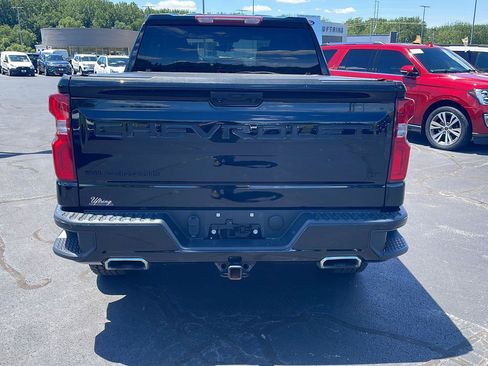 Used 2023 Chevrolet Silverado 1500 LT Trail Boss w/ Protection Package AWD/4WD image 4