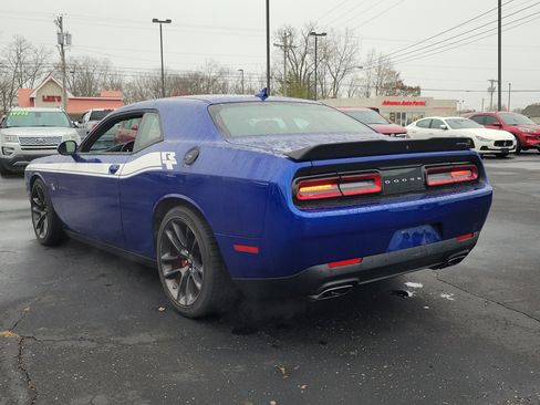 Used 2021 Dodge Challenger R/T Scat Pack image 3