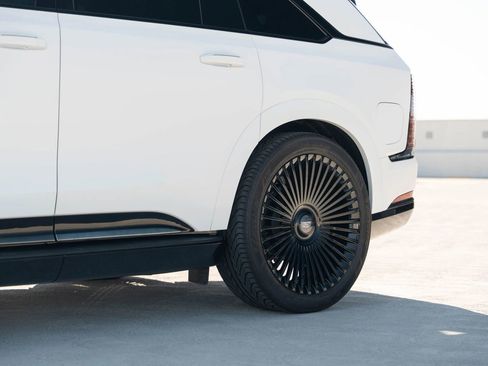 Used 2025 Cadillac Escalade IQ Sport 1 image 14