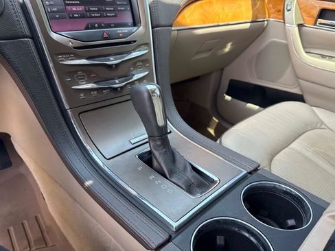 Used 2014 Lincoln MKX FWD w/ Equipment Group 102A image 27