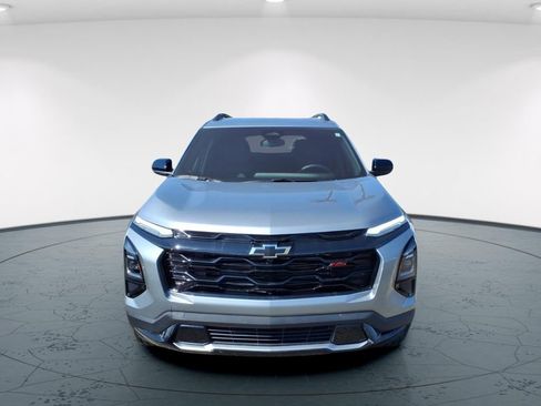 Used 2025 Chevrolet Equinox RS image 2