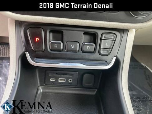 Used 2018 GMC Terrain Denali w/ Advanced Safety Package image 27