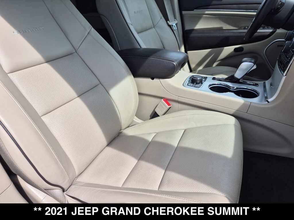 Used 2021 Jeep Grand Cherokee Summit AWD/4WD image 28