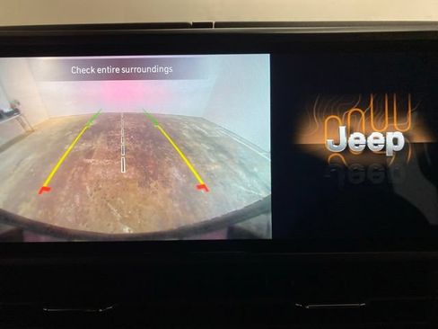 Used 2025 Jeep Wrangler Unlimited Sahara w/ Safety Group AWD/4WD image 56