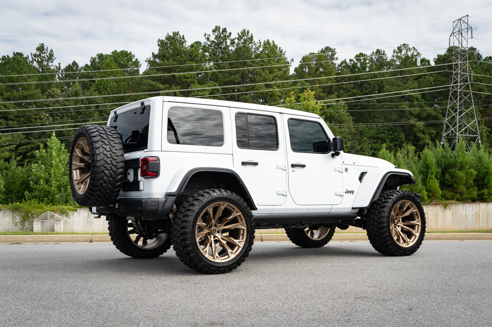 Used 2024 Jeep Wrangler Unlimited Rubicon 392 AWD/4WD image 21