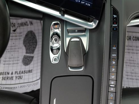 Used 2022 Chevrolet Corvette Stingray Convertible w/ 1LT image 66