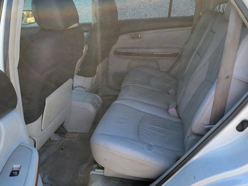 Used 2005 Lexus RX 330 image 23