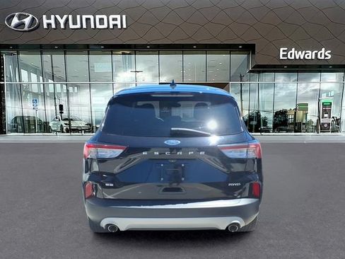 Used 2021 Ford Escape SE w/ Cold Weather Package AWD/4WD image 6