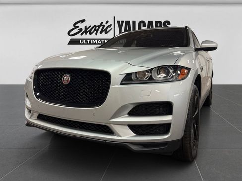 Used 2018 Jaguar F-PACE Premium AWD/4WD image 9