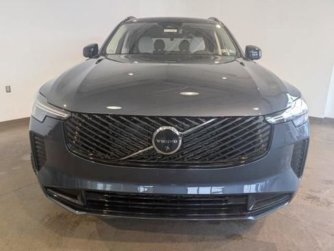 New 2026 Volvo XC90 B6 Ultra w/ Protection Package AWD/4WD image 2