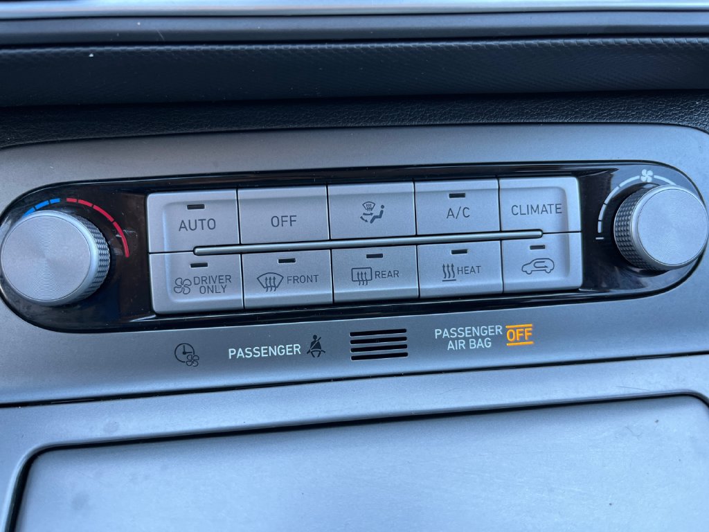 Used 2021 Hyundai Kona SEL FWD image 19