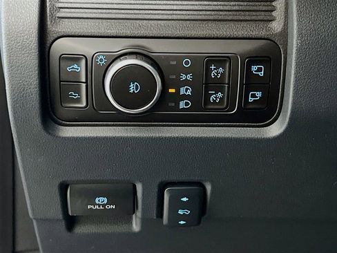 New 2026 Ford F250 Platinum image 19