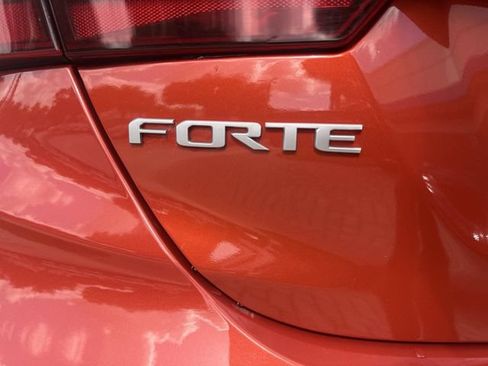 Used 2024 Kia Forte LXS FWD image 39