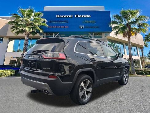 Used 2022 Jeep Cherokee Limited AWD/4WD image 5