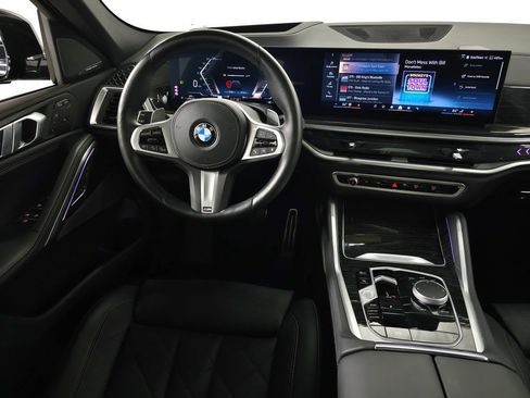 Used 2026 BMW X6 xDrive40i AWD/4WD image 19