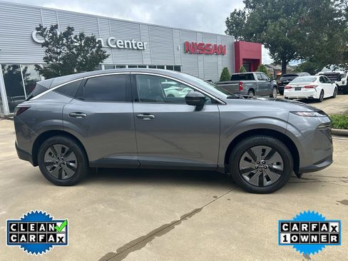 Used 2025 Nissan Murano SL AWD/4WD image 2