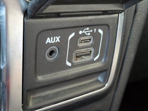 Used 2020 Jeep Wrangler Unlimited Sport AWD/4WD image 19