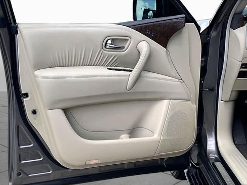 Used 2017 INFINITI QX80 2WD image 20
