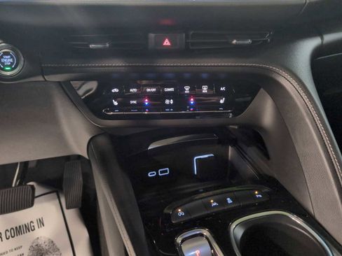 Used 2023 Buick Envision Essence image 15