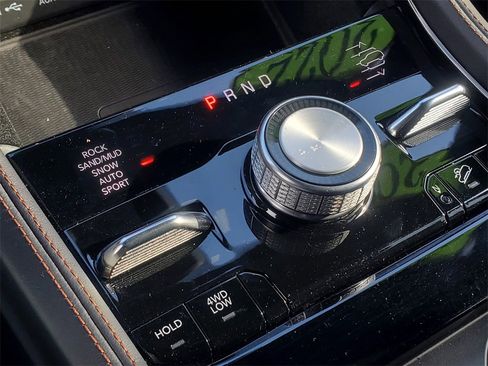 Used 2022 Jeep Grand Cherokee Summit image 29