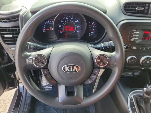 Used 2016 Kia Soul image 27