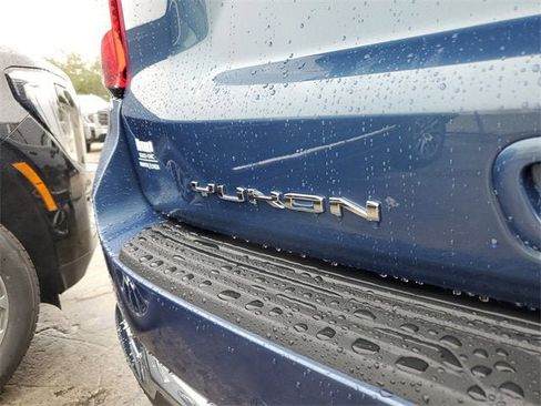 New 2026 GMC Yukon Elevation image 8