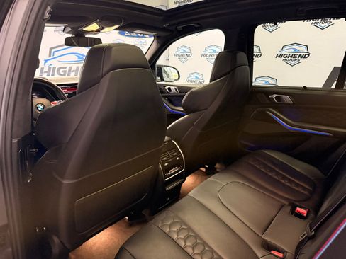 Used 2022 BMW X5 M Competition image 29