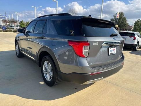 Used 2023 Ford Explorer XLT w/ Equipment Group 202A image 5