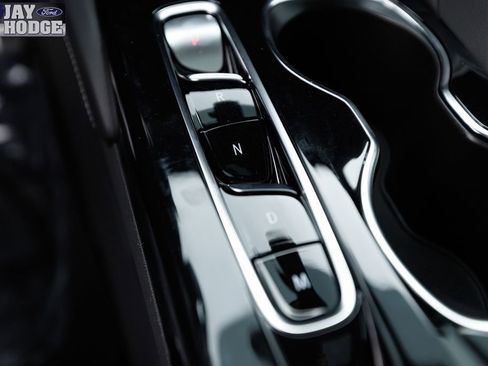 Used 2023 Buick Envision Essence w/ Technology Package I image 27