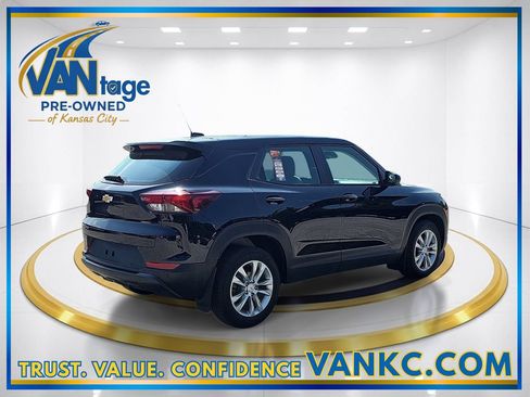 Used 2023 Chevrolet TrailBlazer LS FWD image 6