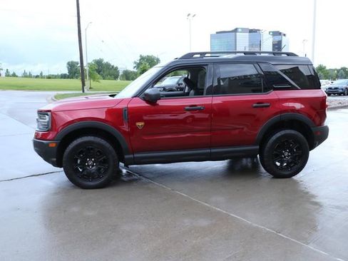 Certified 2025 Ford Bronco Sport Badlands AWD/4WD image 4
