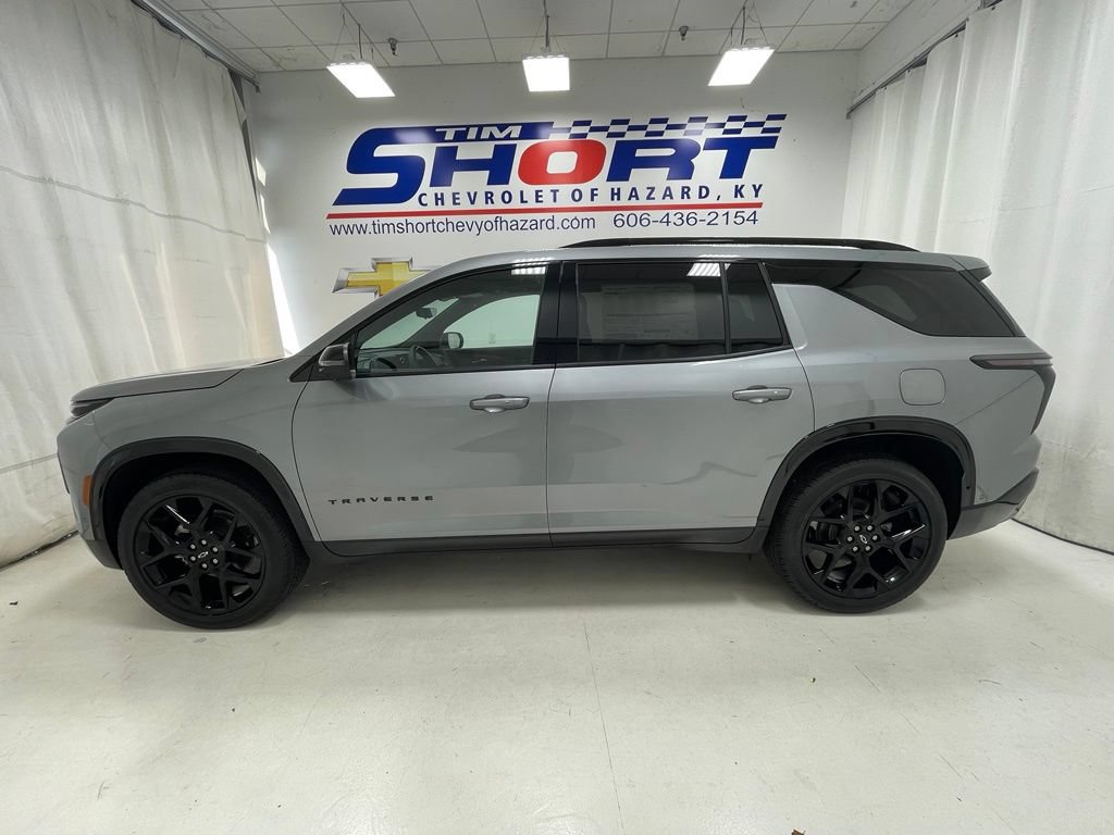 New 2026 Chevrolet Traverse RS w/ LPO, Floor Liner Package AWD/4WD image 11
