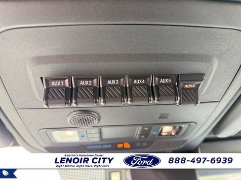 New 2025 Ford Bronco Badlands w/ Sasquatch Package image 17