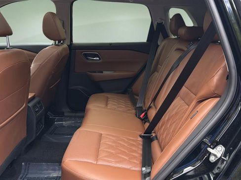 Used 2026 Nissan Rogue Platinum w/ Platinum Premium Package AWD/4WD image 15