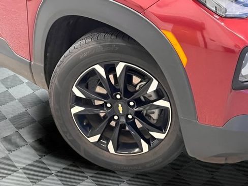 Used 2023 Chevrolet TrailBlazer LT w/ Convenience Package FWD image 27