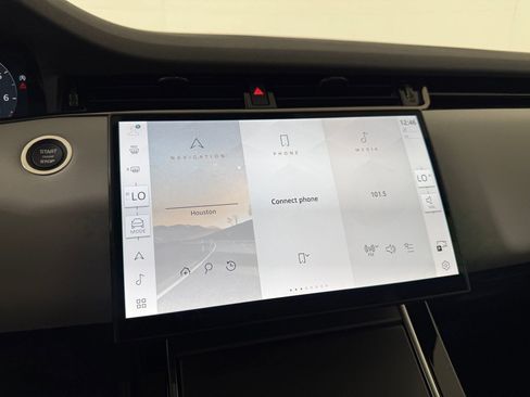 New 2026 Land Rover Range Rover Evoque S image 20