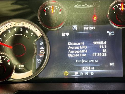 Used 2016 RAM 1500 Laramie image 13