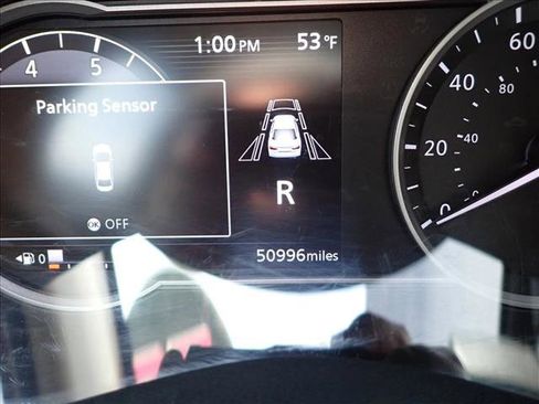 Used 2022 Nissan Versa SV image 22