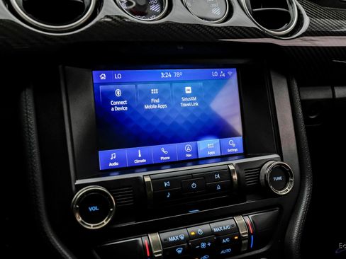 Used 2020 Ford Mustang Shelby GT500 w/ Technology Package RWD image 77