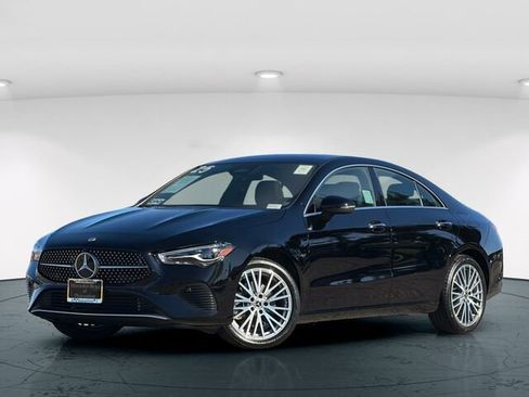 Certified 2025 Mercedes-Benz CLA 250 image 2