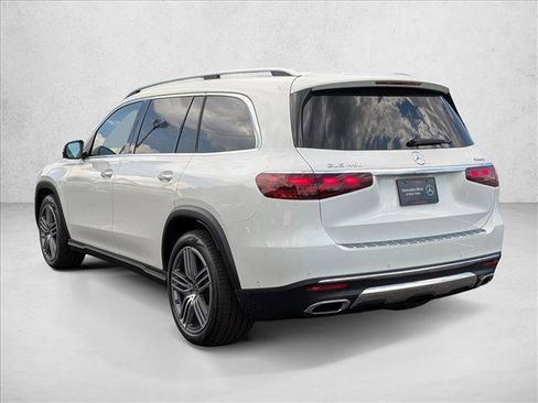 New 2026 Mercedes-Benz GLS 450 4MATIC image 9