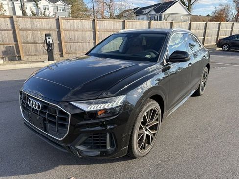 Used 2022 Audi Q8 Prestige image 5
