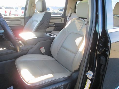 Used 2020 RAM 1500 Limited image 21