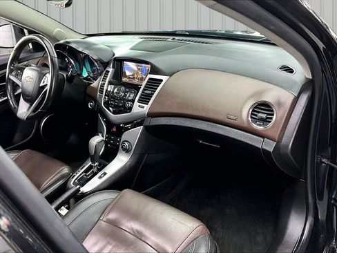 Used 2015 Chevrolet Cruze LTZ image 27